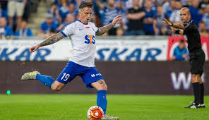 队报：里昂公布24／25赛季财报，俱乐部净亏损超2亿欧元