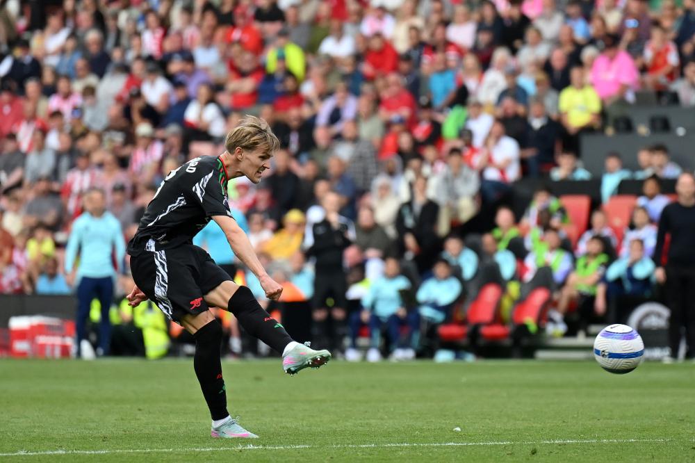 迪马济奥：夸德拉多将因伤缺席本周末比萨与国米的比赛