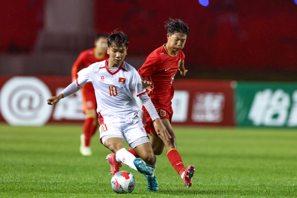 球队反超比分成功，逆转经典重演