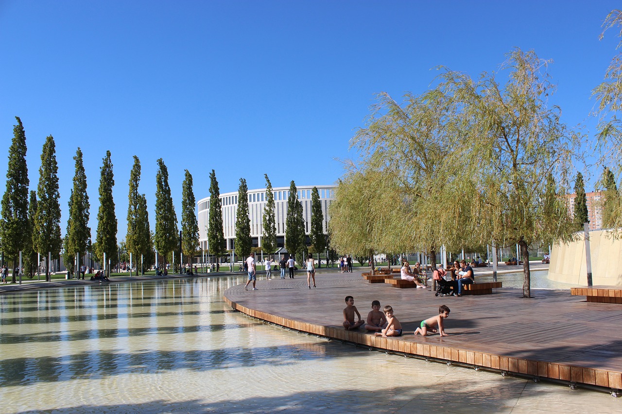 中的稳定核 中的稳定核